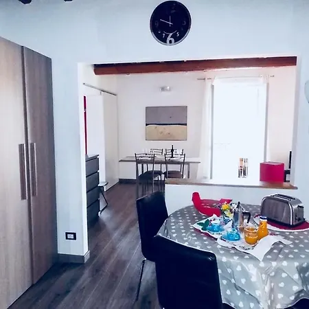 Casa Vacanze Santa Rufina Apartment