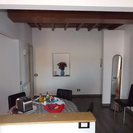 Apartment Casa Vacanze Santa Rufina *