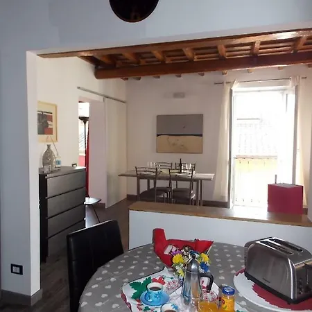 Apartment Casa Vacanze Santa Rufina Rome